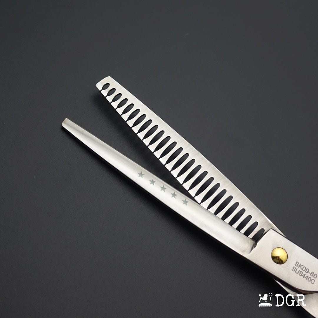 8" Pro. Pet Grooming Scissors 4Pcs set with Comb (New Arrivals)